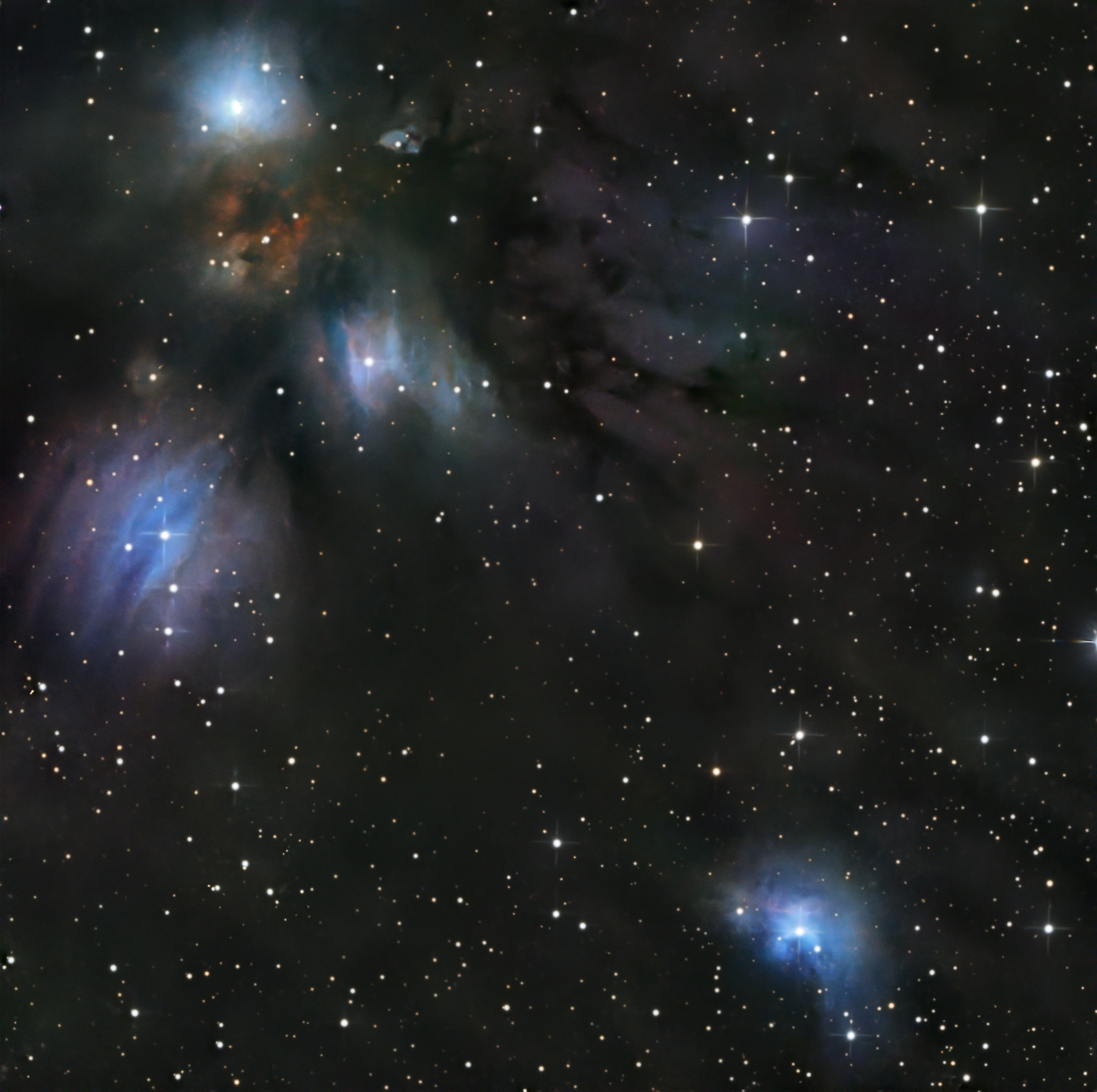 Der Engel Nebel NGC 2170 ist ein farbenprächtiger Nebelkomplex im Sternbild Einhorn.